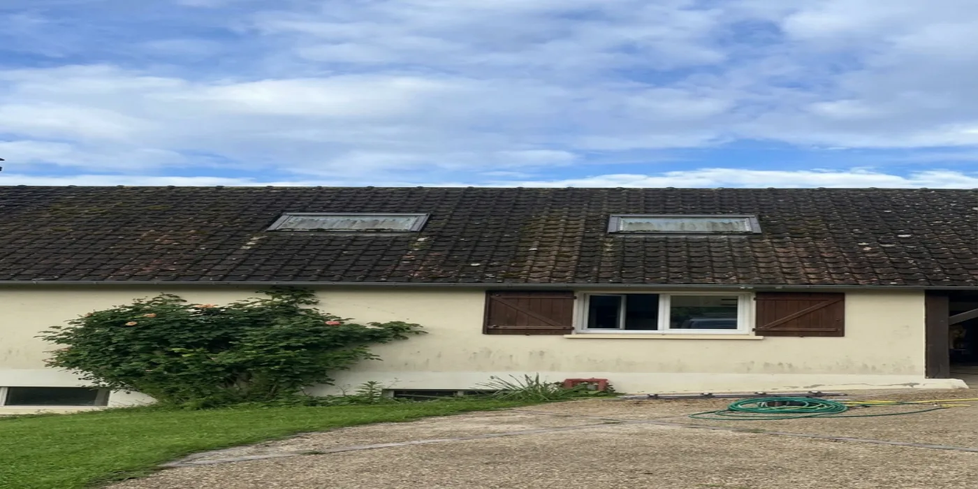 nettoyage toiture Meaux — avant nettoyage nettoyage toiture Meaux — avant nettoyage