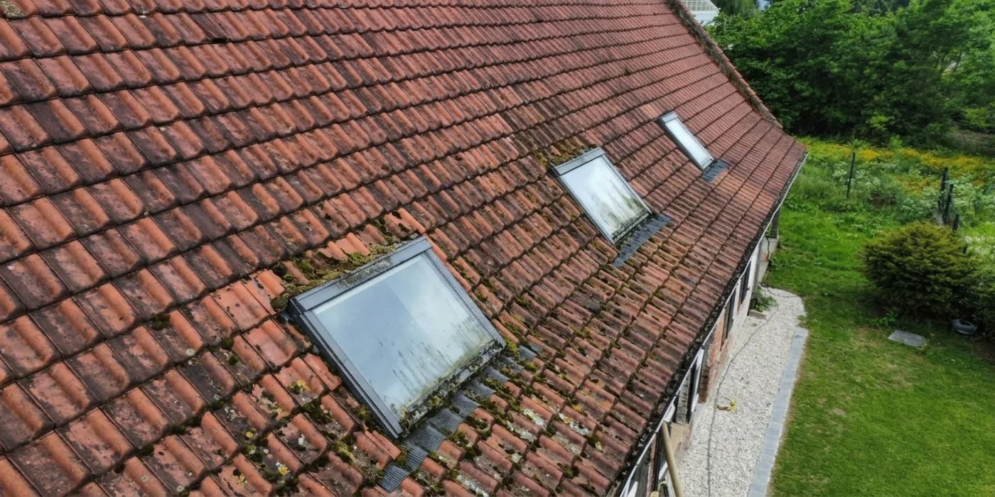 nettoyage toiture Meaux — avant nettoyage nettoyage toiture Meaux — avant nettoyage